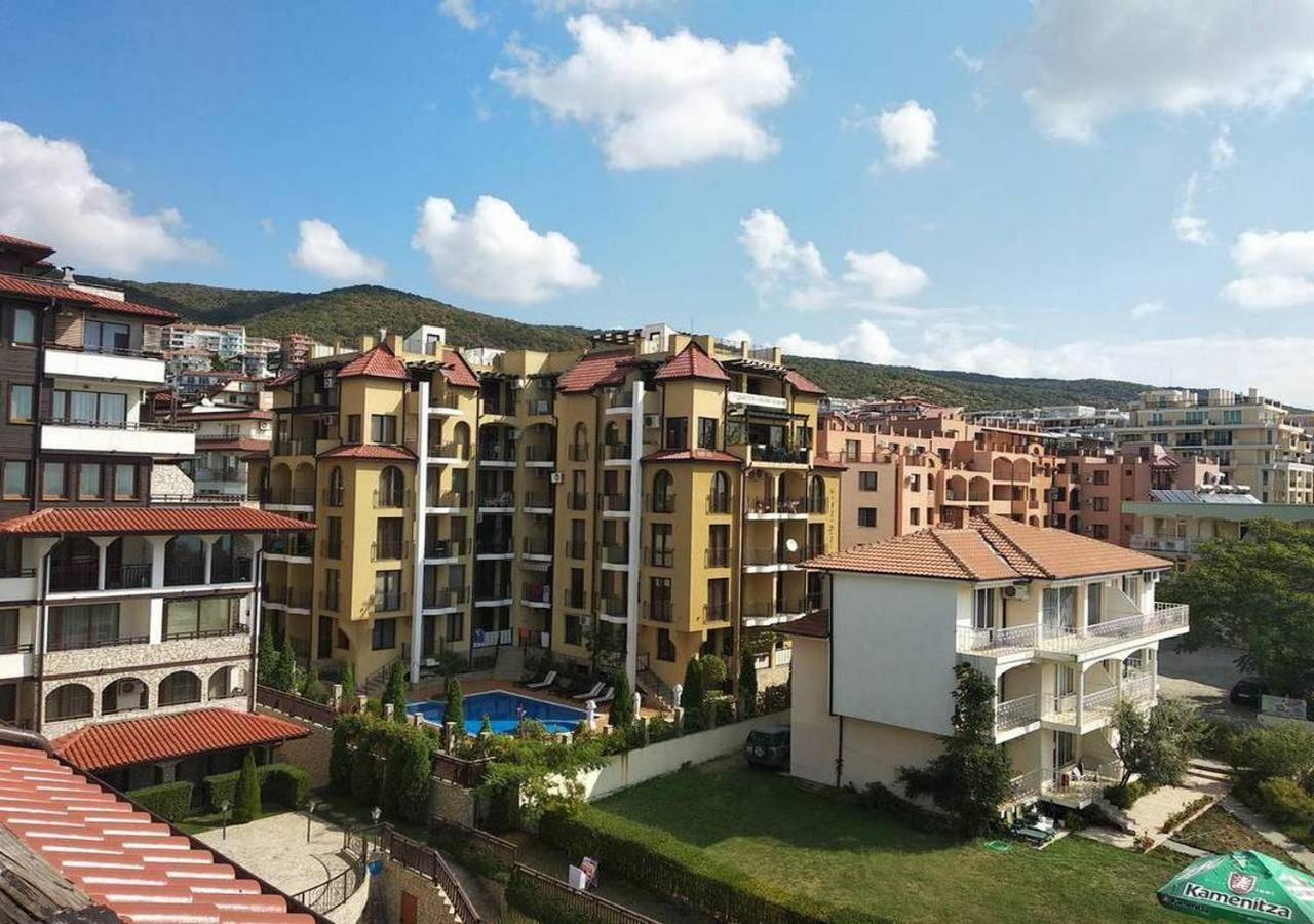 Dom-El Real Apartments Amphora Sveti Vlas Ngoại thất bức ảnh