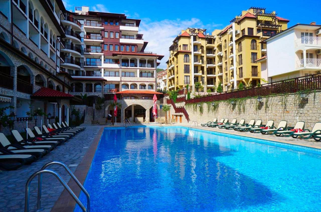 Dom-El Real Apartments Amphora Sveti Vlas Ngoại thất bức ảnh