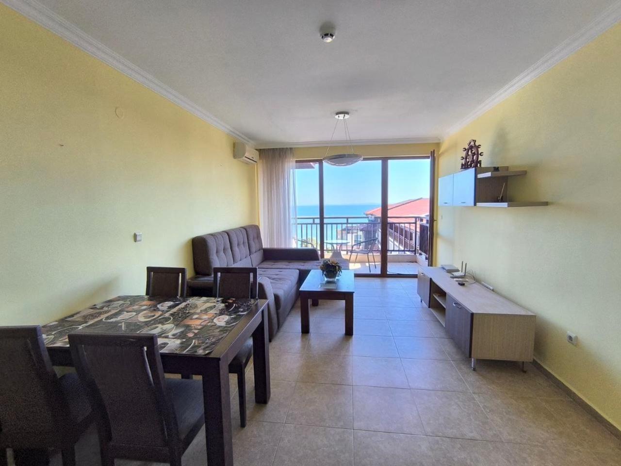 Dom-El Real Apartments Amphora Sveti Vlas Ngoại thất bức ảnh