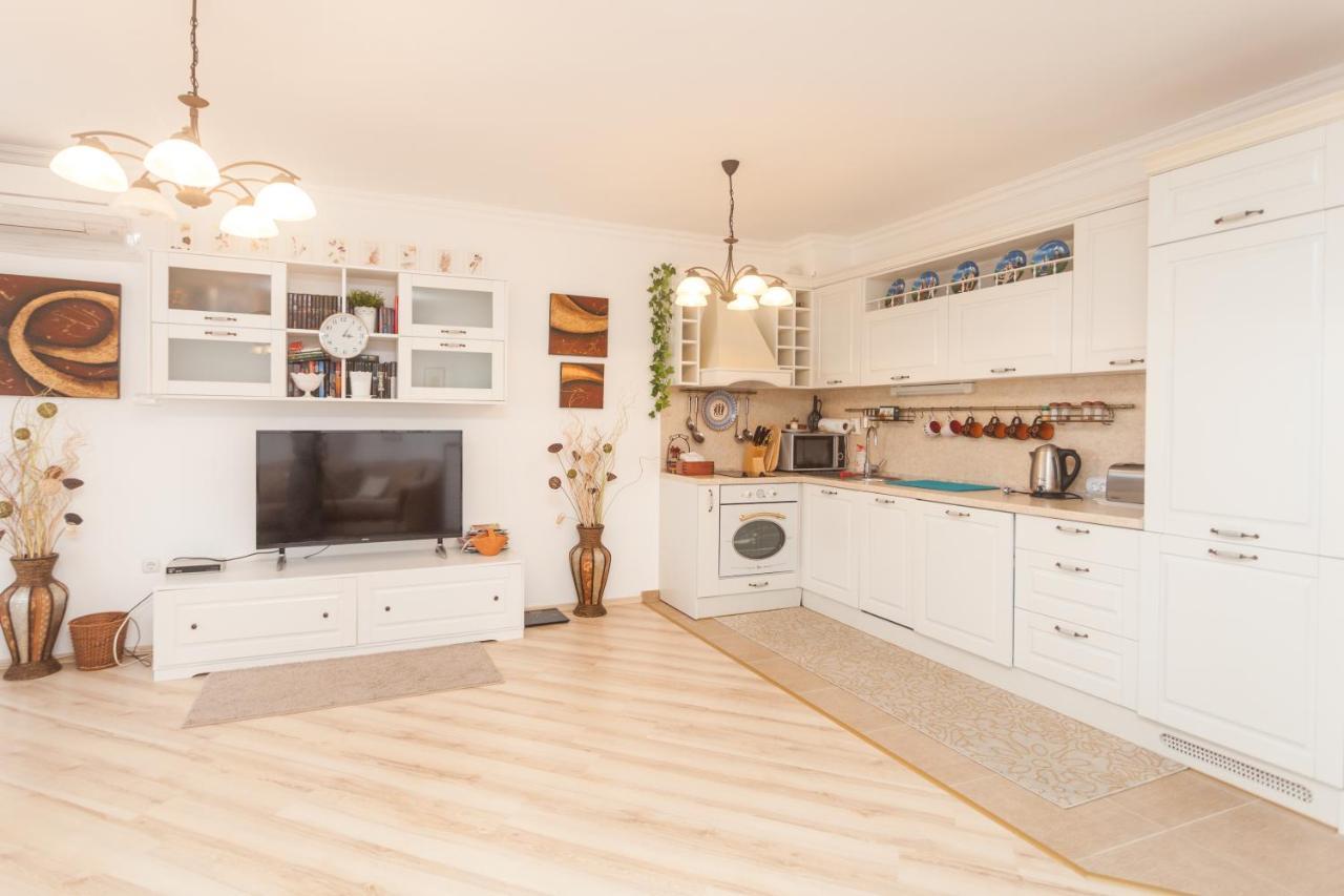 Dom-El Real Apartments Amphora Sveti Vlas Ngoại thất bức ảnh